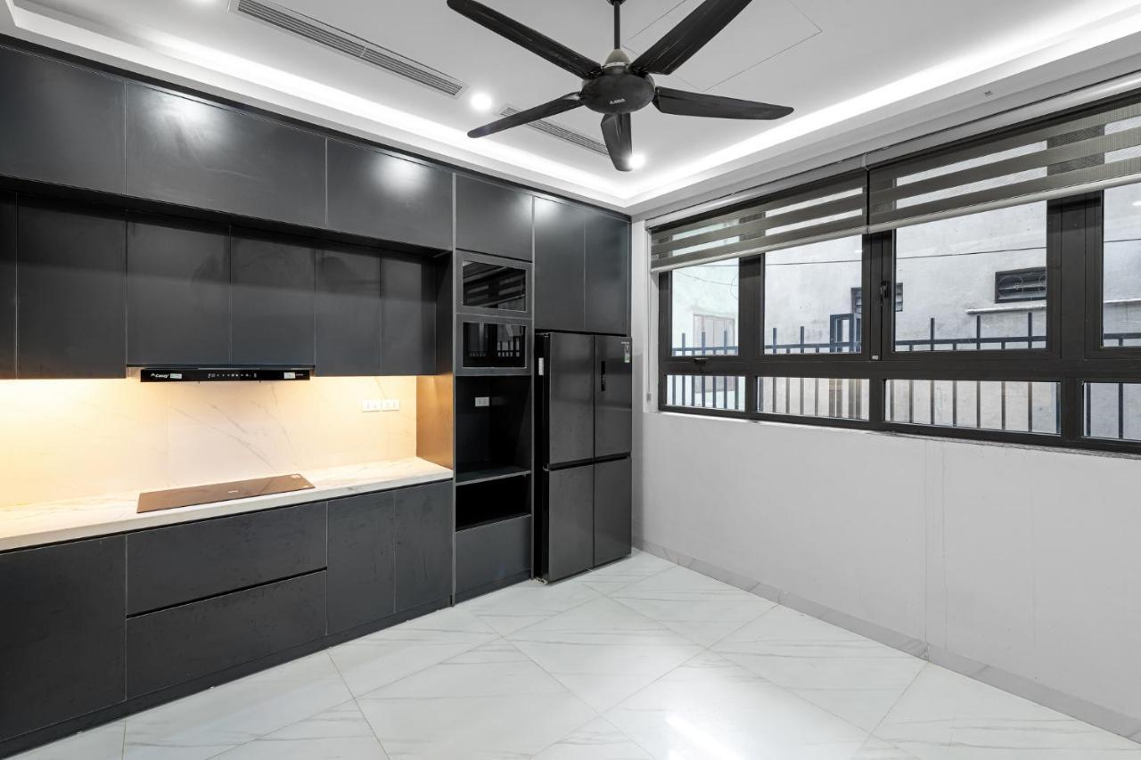 Ami House Aparthotel Hanoi Buitenkant foto