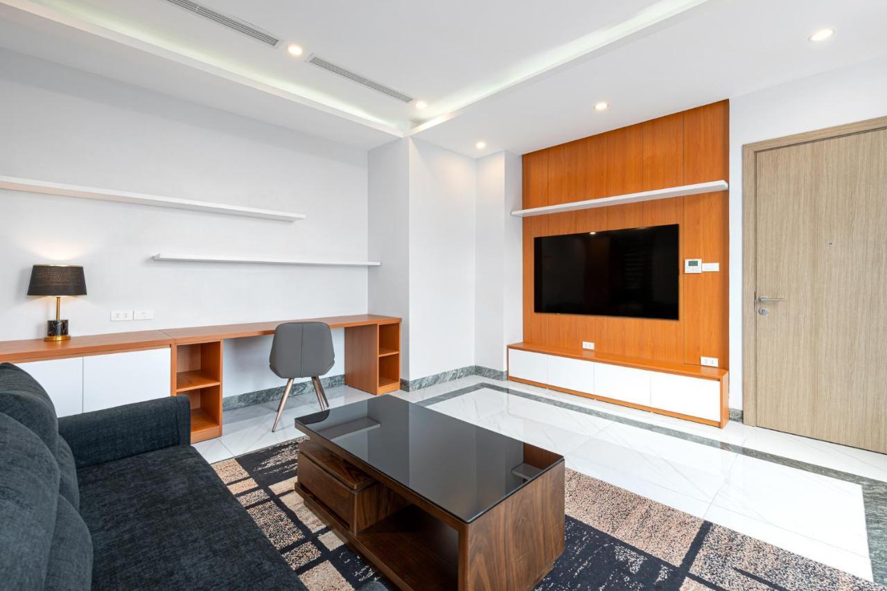 Ami House Aparthotel Hanoi Buitenkant foto
