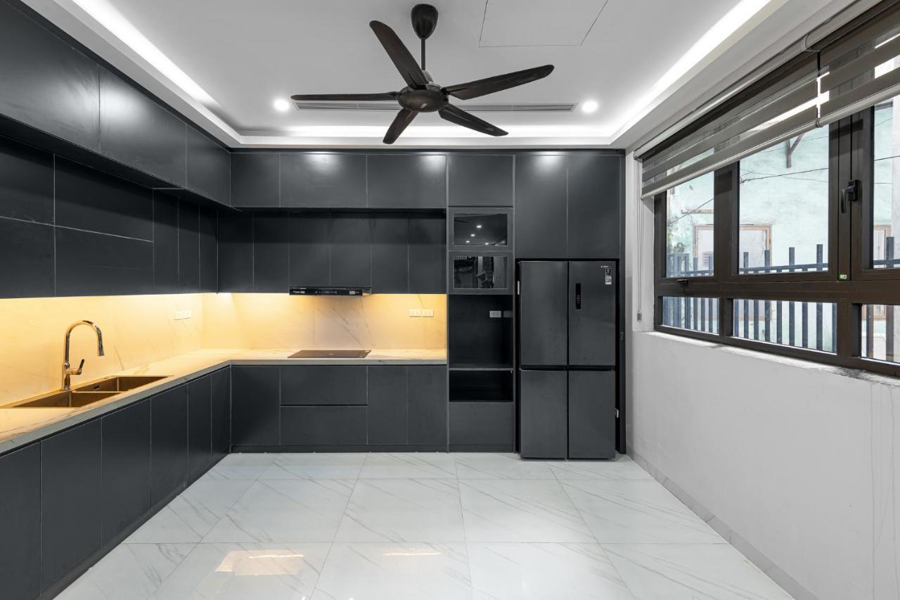 Ami House Aparthotel Hanoi Buitenkant foto