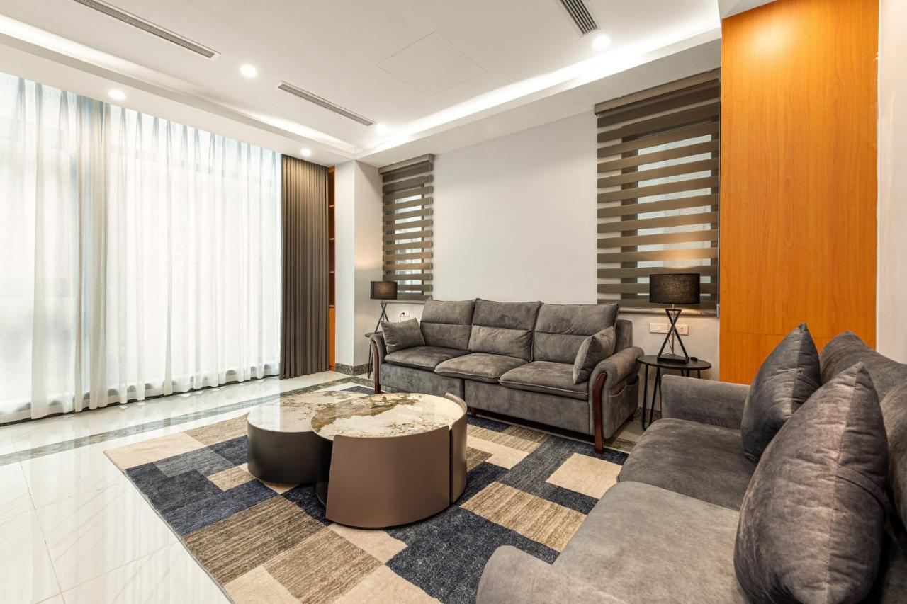 Ami House Aparthotel Hanoi Buitenkant foto